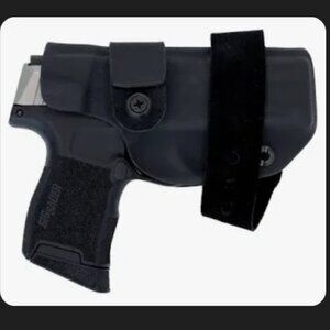 Flashbang black Marilyn bra holster concealed. Right Draw. Excellent 365XL sig s